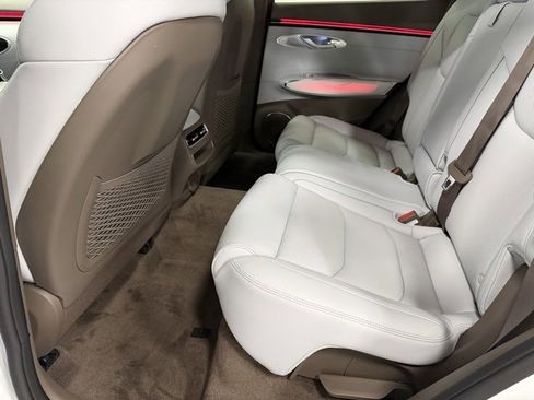 New 2026 Genesis GV70 2.5T Advanced image 23