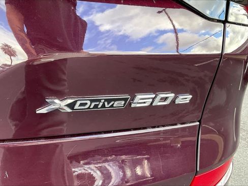 Used 2024 BMW X5 xDrive50e w/ M Sport Package image 11