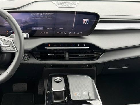 New 2026 Buick Enclave Sport Touring FWD image 29