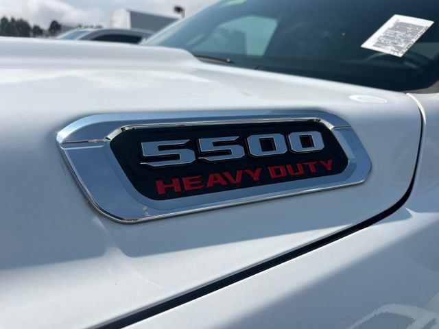 New 2026 RAM 5500 Tradesman w/ Chrome Appearance Group AWD/4WD image 5