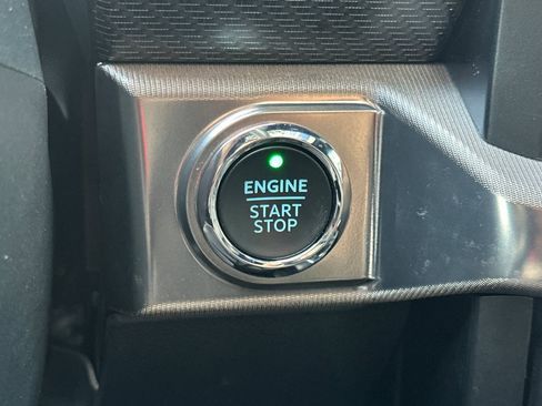 Used 2023 Ford F150 Raptor w/ Raptor Carbon Fiber Package image 29