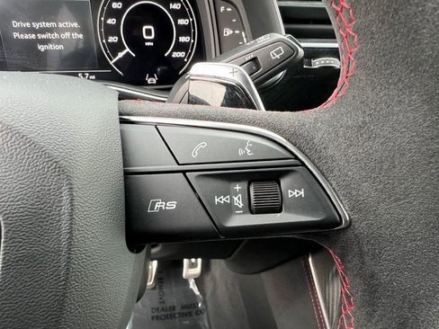 Certified 2024 Audi RS Q8 image 26