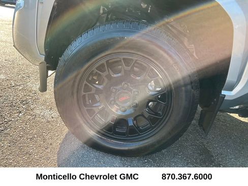 Used 2024 Toyota Tacoma SR5 image 26