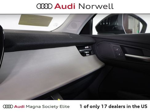 New 2026 Audi Q3 quattro 2.0T AWD/4WD image 6