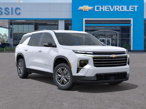 New 2025 Chevrolet Traverse LT image 7