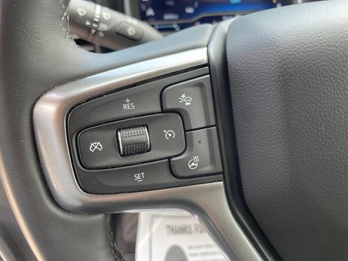 Used 2023 Chevrolet Silverado 1500 LT AWD/4WD image 43