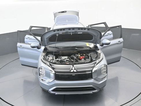 New 2026 Mitsubishi Outlander SE image 82