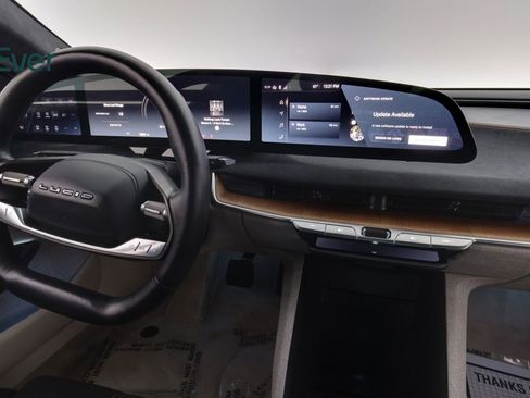 Used 2023 Lucid Air Grand Touring AWD/4WD image 25