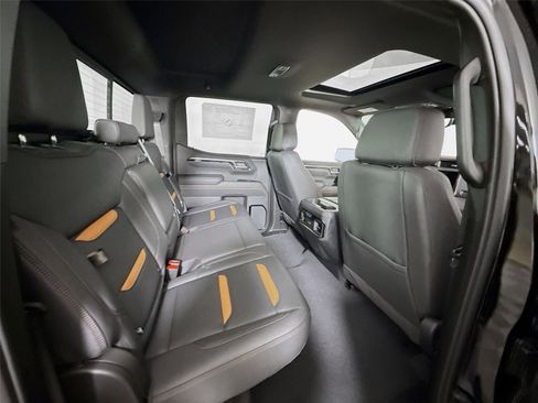 New 2026 GMC Sierra 1500 AT4 w/ AT4 Premium Package image 23