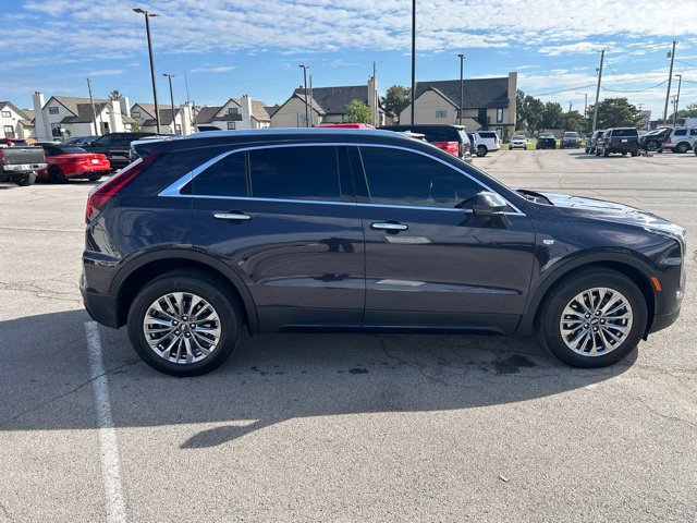 Used 2024 Cadillac XT4 Premium Luxury FWD image 5