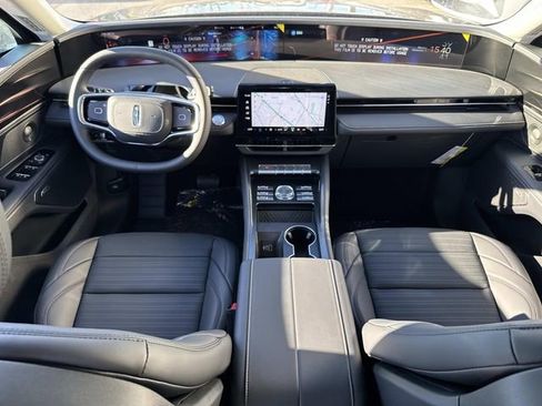 New 2026 Lincoln Nautilus Reserve w/ Jet Appearance Package image 16