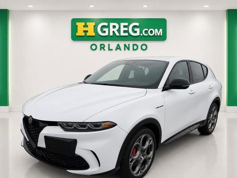 Used 2024 Alfa Romeo Tonale Veloce AWD/4WD image 4