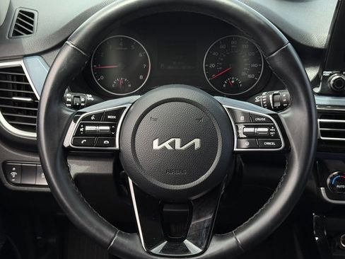 Used 2022 Kia Seltos Nightfall Edition AWD/4WD image 13