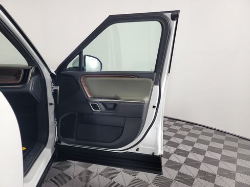 Used 2024 Rivian R1T Adventure AWD/4WD image 18