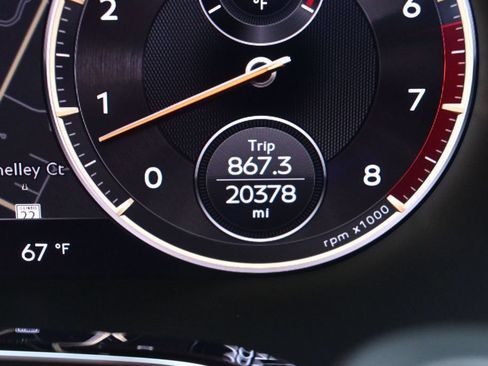 Used 2020 Bentley Flying Spur W12 AWD/4WD image 13
