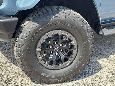 New 2025 Ford Bronco Raptor image 18