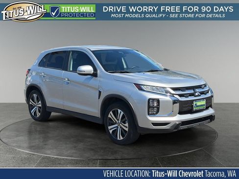 Used 2025 Mitsubishi Outlander Sport AWD image 1