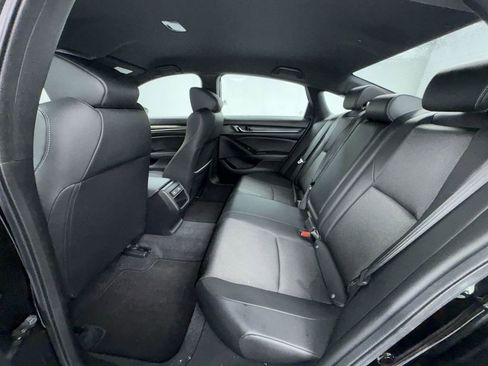 Used 2022 Honda Accord Sport image 12