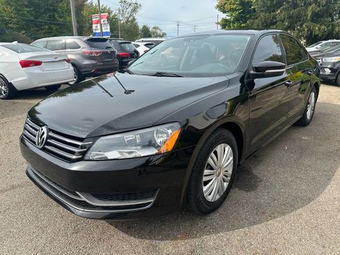 Used 2015 Volkswagen Passat 1.8T S w/ Technology Package image 2