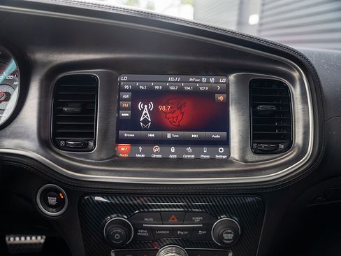 Used 2019 Dodge Charger Scat Pack w/ Daytona Edition Group RWD image 10