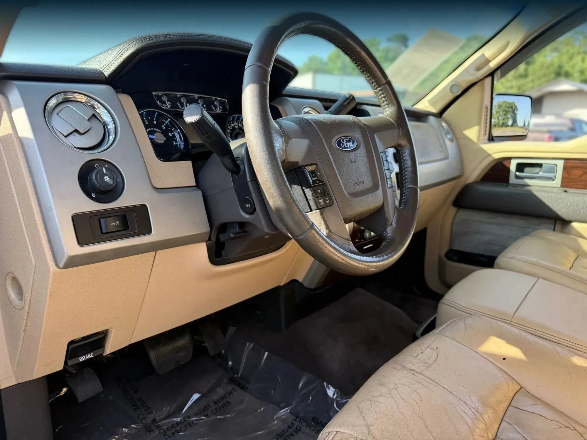 Used 2012 Ford F150 Lariat w/ Lariat Chrome Pkg RWD image 17