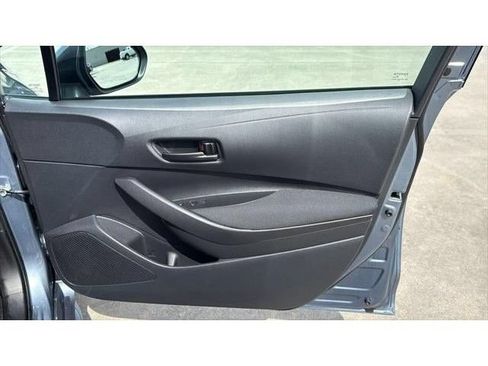 Certified 2026 Toyota Corolla LE FWD image 32