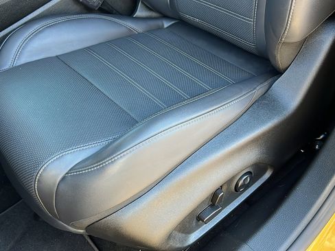 Used 2024 Dodge Hornet R/T Plus w/ Tech Pack Plus w/o Parking image 17