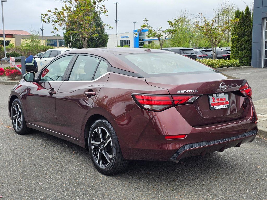 Used 2024 Nissan Sentra SV FWD image 7