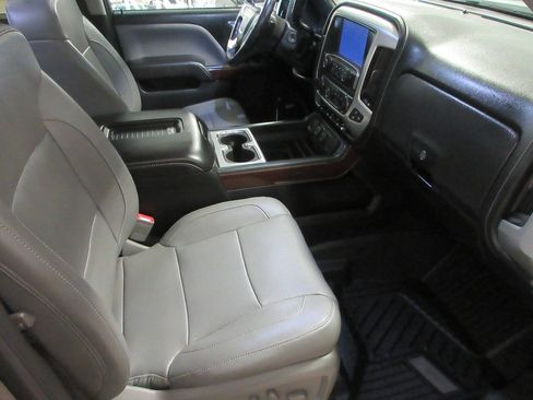 Used 2018 GMC Sierra 1500 SLT image 8