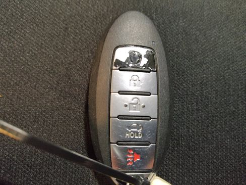Used 2024 Nissan Sentra S FWD image 32