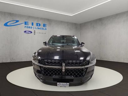New 2027 Lincoln Navigator Reserve w/ Jet Appearance Package