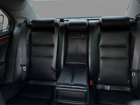 Used 2005 Acura RL AWD/4WD image 27