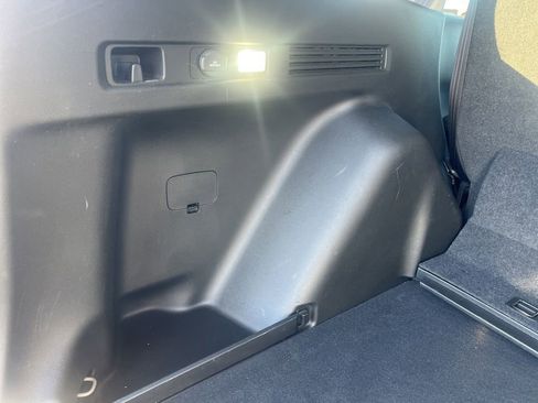 Used 2023 Honda CR-V EX image 42