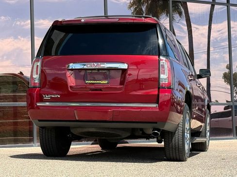 Used 2016 GMC Yukon Denali w/ Open Road Package image 11