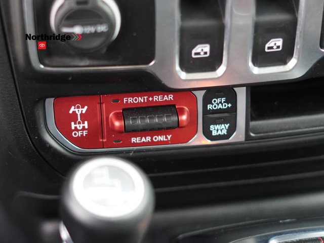 Used 2021 Jeep Wrangler Rubicon AWD/4WD image 32