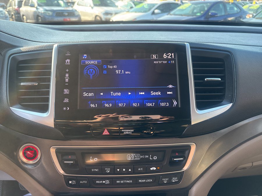 Used 2018 Honda Pilot EX image 21