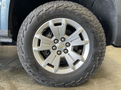 Used 2019 Chevrolet Colorado LT w/ Luxury Package, Chrome image 35