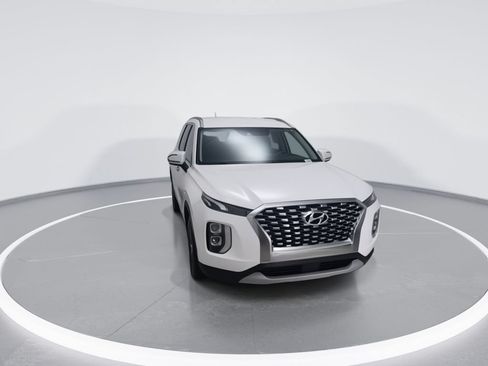 Used 2020 Hyundai Palisade SEL FWD image 3