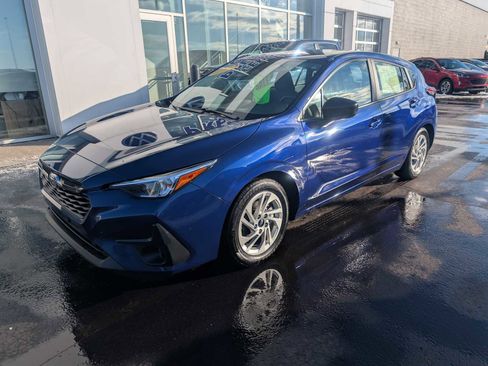 Used 2025 Subaru Impreza 2.0i image 3