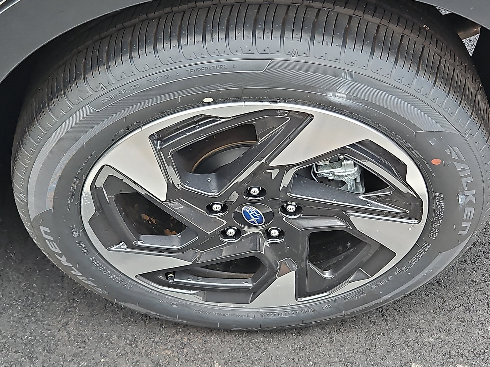 New 2026 Subaru Crosstrek 2.5i Limited AWD/4WD image 7