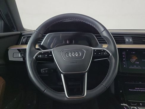 Used 2024 Audi Q8 e-tron Prestige w/ Prestige Package AWD/4WD image 15