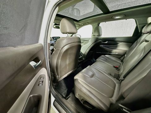 Used 2020 Hyundai Santa Fe Limited FWD image 17