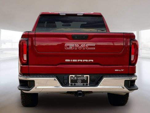 Used 2022 GMC Sierra 1500 SLT AWD/4WD image 4