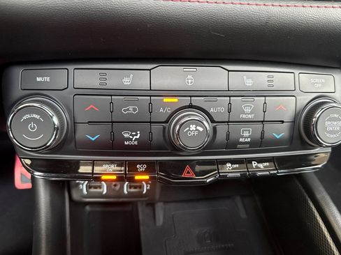 Used 2021 Dodge Durango R/T AWD/4WD image 28