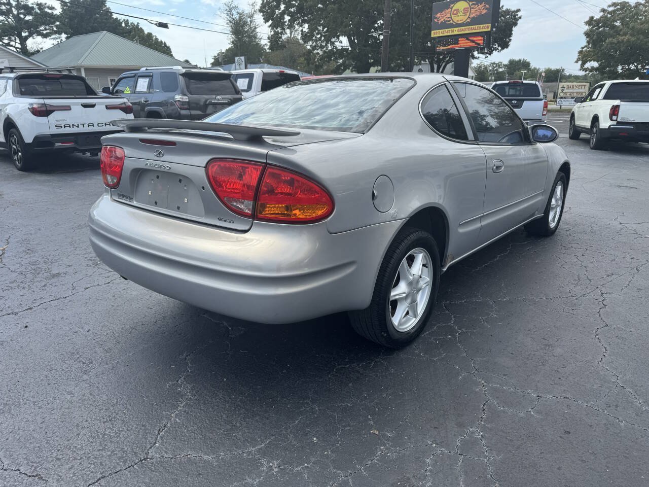 Used 1999 Oldsmobile Alero GL w/ GL3 Equipment Pkg FWD image 5