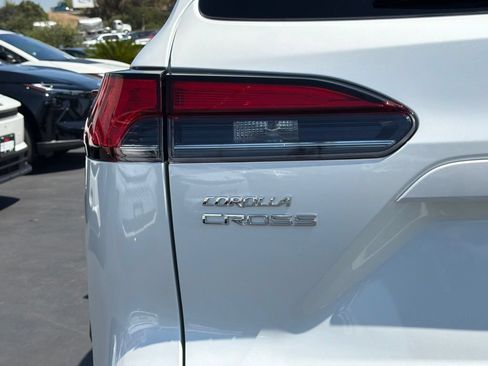 New 2026 Toyota Corolla Cross XLE w/ Convenience Package FWD image 14