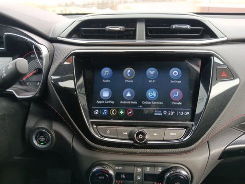 Used 2023 Chevrolet TrailBlazer RS w/ Convenience Package image 26