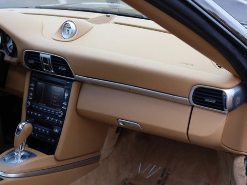 Used 2011 Porsche 911 Carrera 4S image 40