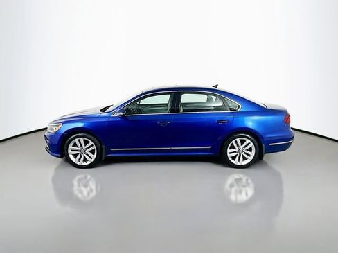 Used 2017 Volkswagen Passat 1.8T SEL Premium image 9