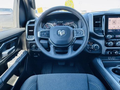 Used 2025 RAM 1500 Big Horn AWD/4WD image 15